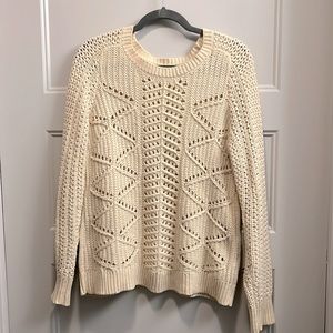 Old Navy chunky knitted cream sweater, women’s size M